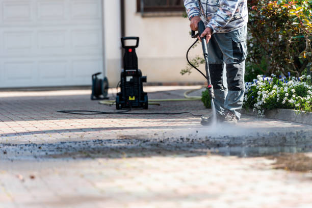 Why Choose Our Certified Pressure Washing Experts for Your Project Needs in Ecru, MS?