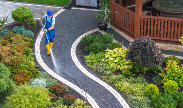 Best Garage Pressure Washing  in Ecru, MS